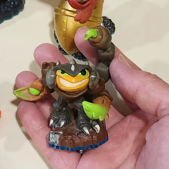 Activision Skylanders Action Figures Mixed Lot of 7 Flaws - Picture 2 of 16